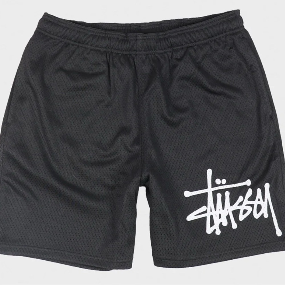 STÜSSY
Men's Big Basic Mesh Shorts (un opened)